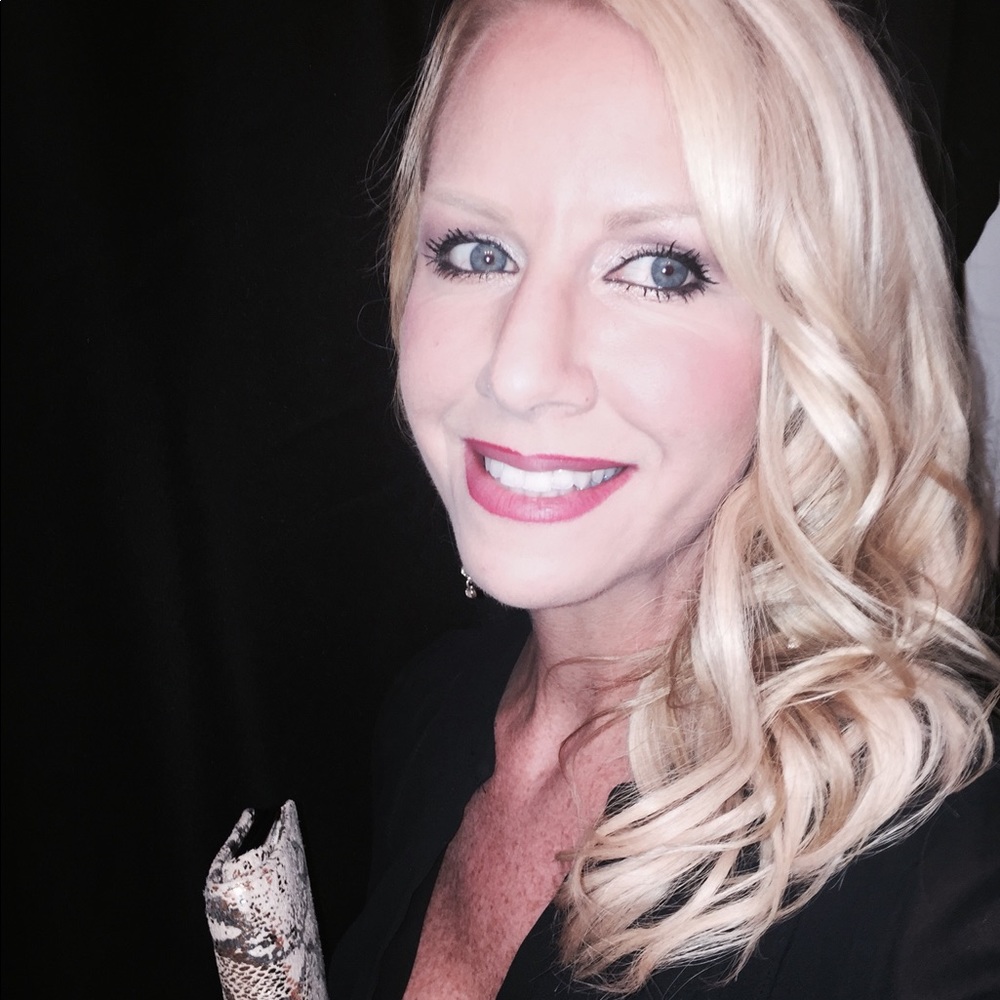 Meet your Posher, Kim